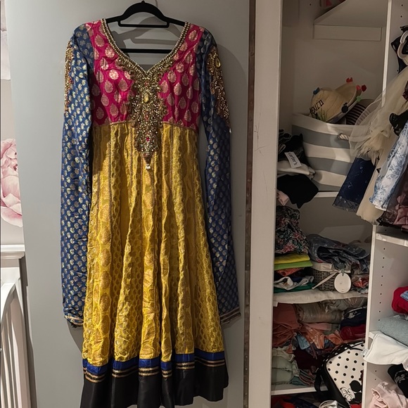 Elegant Multicolor Women's Dress - Picture 1 of 6